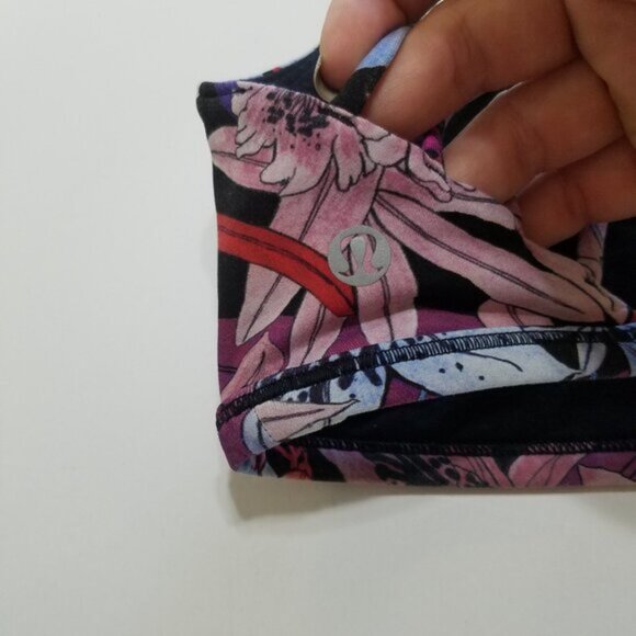 Lululemon Free To Be Wild Floral Sports Bra Size 10 - Picture 3 of 4